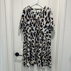 SHEIN Stylish Leopard Print Dress